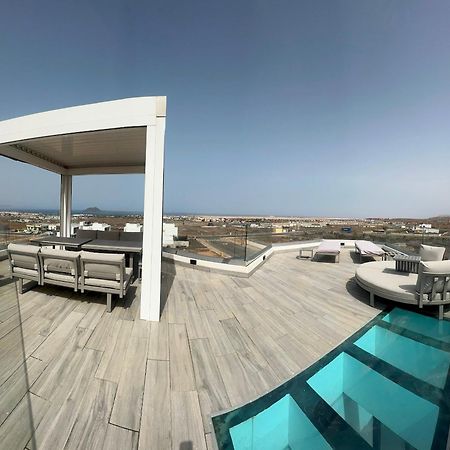Villa Poseidon Corralejo With Private Heated Pool, Sauna And Stunning Volcano Views By Amazzzing Travel Екстериор снимка