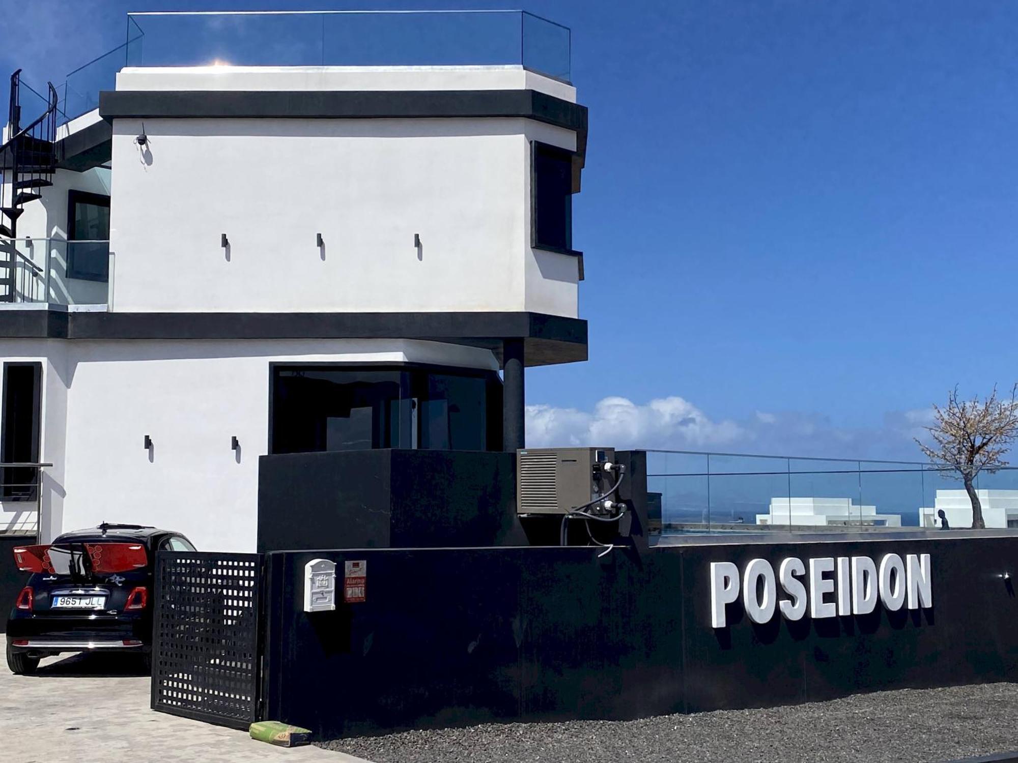 Villa Poseidon Corralejo With Private Heated Pool, Sauna And Stunning Volcano Views By Amazzzing Travel Екстериор снимка
