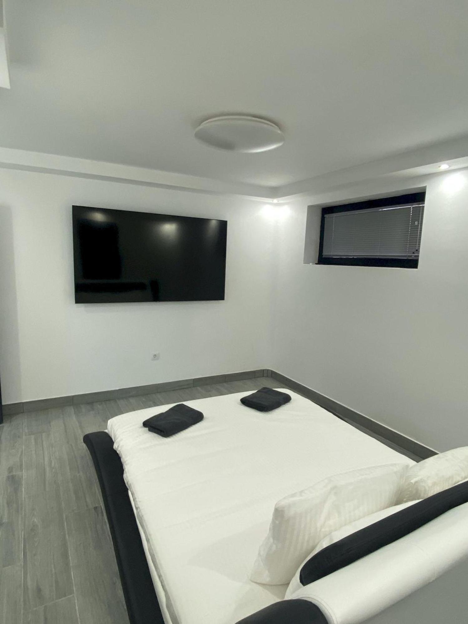 Villa Poseidon Corralejo With Private Heated Pool, Sauna And Stunning Volcano Views By Amazzzing Travel Екстериор снимка