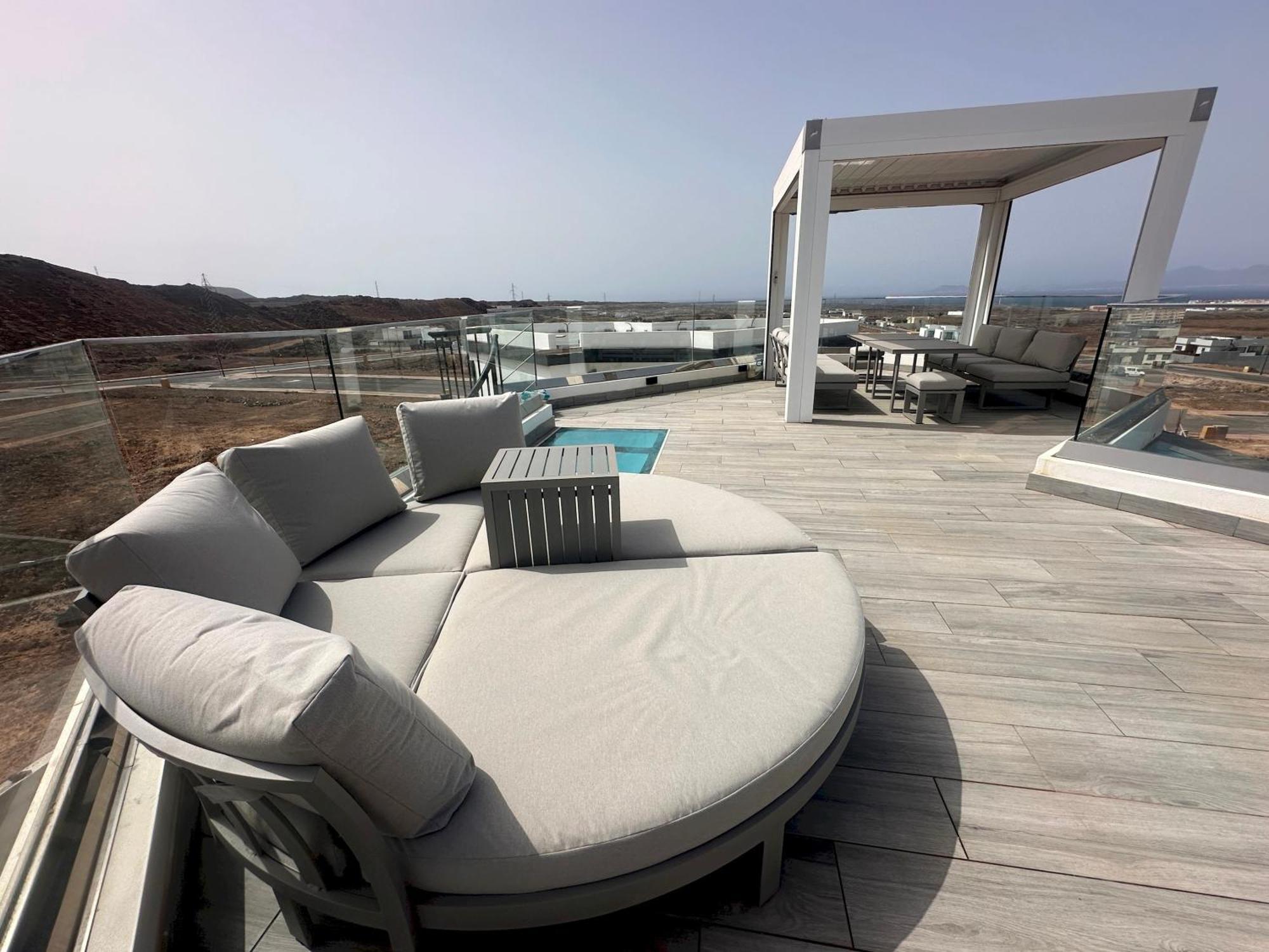 Villa Poseidon Corralejo With Private Heated Pool, Sauna And Stunning Volcano Views By Amazzzing Travel Екстериор снимка